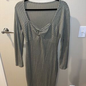 Elegant Green Ribbed Knit Dress